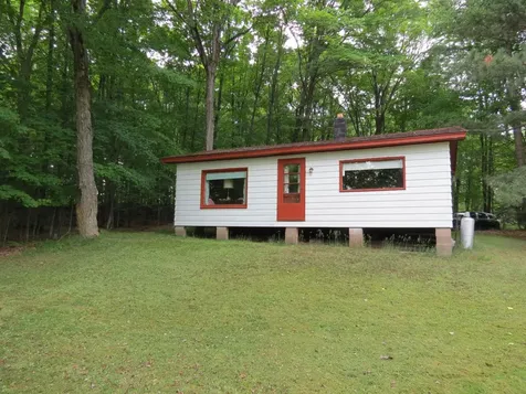 7760 Black Forest Road Winchester WI 54557