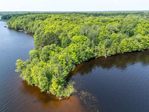 7760 Black Forest Road Winchester WI 54557