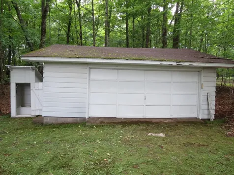 7760 Black Forest Road Winchester WI 54557