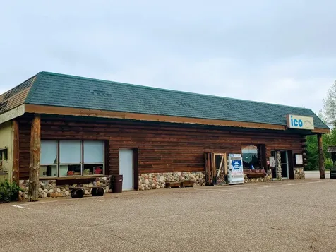 6995 Highway 51 Hazelhurst WI 54531