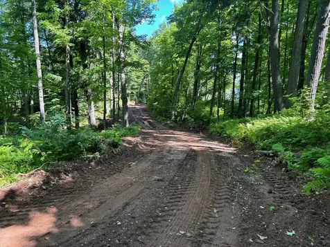 On Pardee Lake Road Oma WI 54534