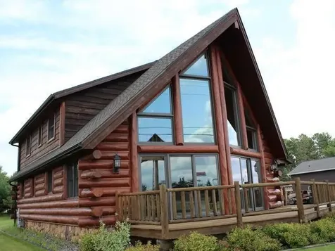 929 Railroad Street N Eagle River WI 54521
