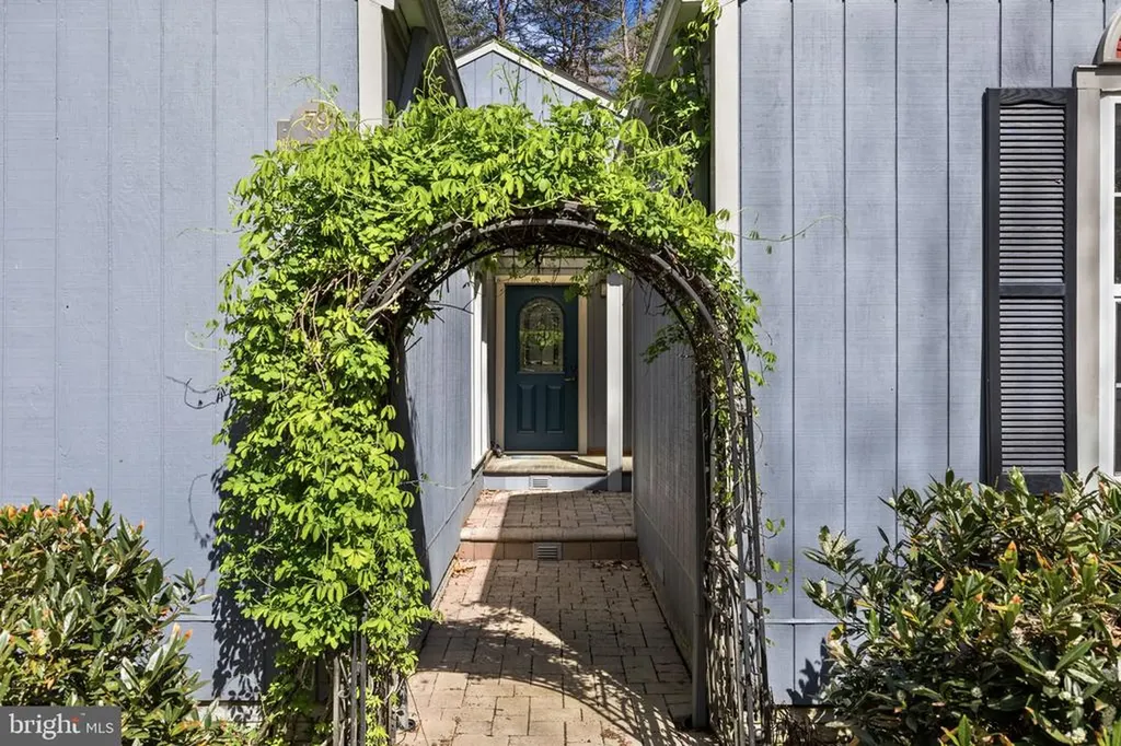 79 Cedar Drive E Ruckersville VA 22968