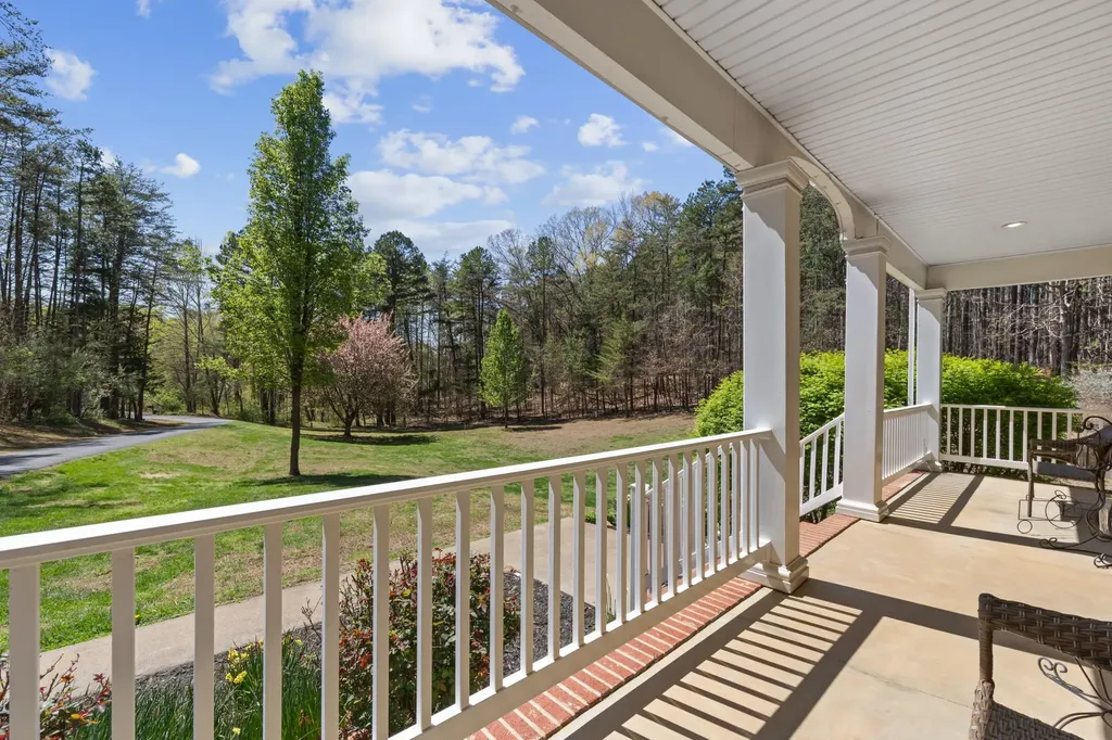 286 Lewis Drive Ruckersville VA 22968