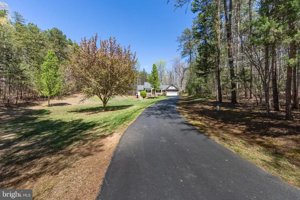 286 Lewis Drive Ruckersville VA 22968