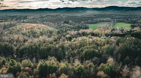 Ridgeview Drive Ruckersville VA 22968