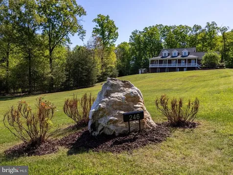 246 Lawsons Farm Circle Ruckersville VA 22968