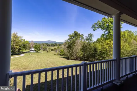 246 Lawsons Farm Circle Ruckersville VA 22968
