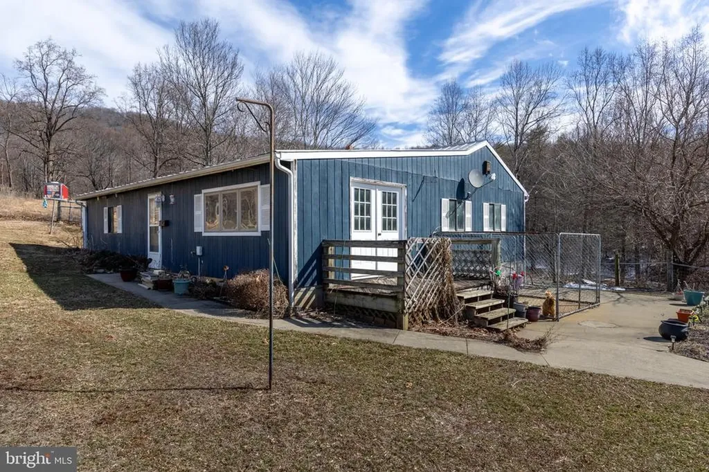 165 Brokenback Mountain Road Free Union VA 22940