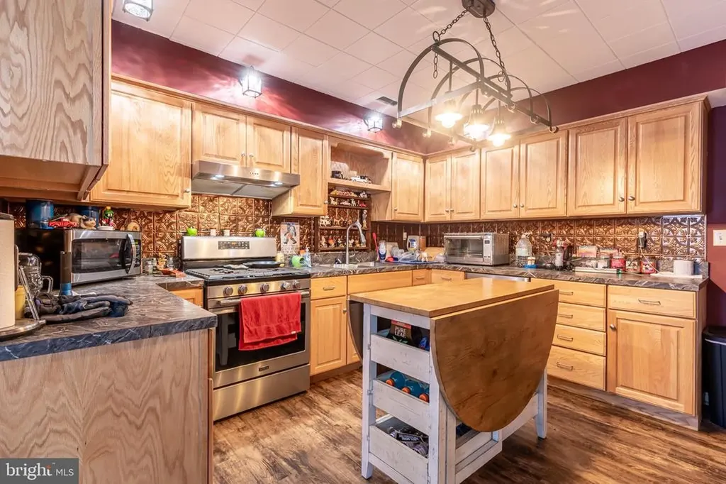 165 Brokenback Mountain Road Free Union VA 22940