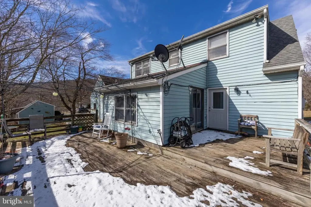 165 Brokenback Mountain Road Free Union VA 22940