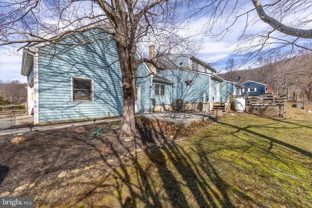 165 Brokenback Mountain Road Free Union VA 22940