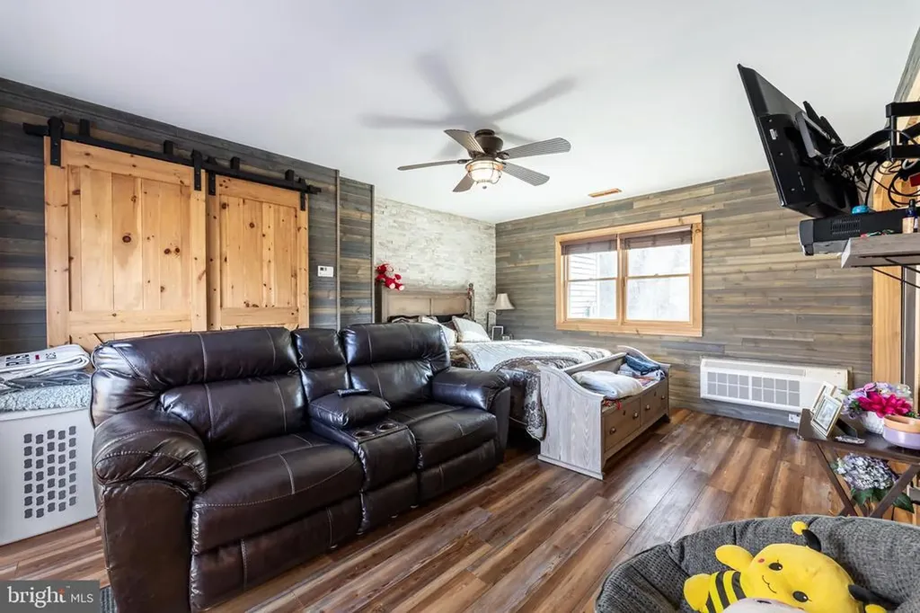 165 Brokenback Mountain Road Free Union VA 22940