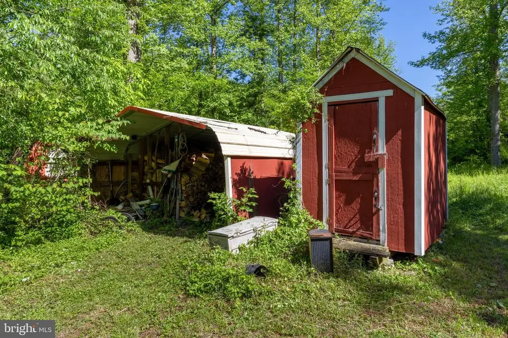 873 Entry Run Road Stanardsville VA 22973