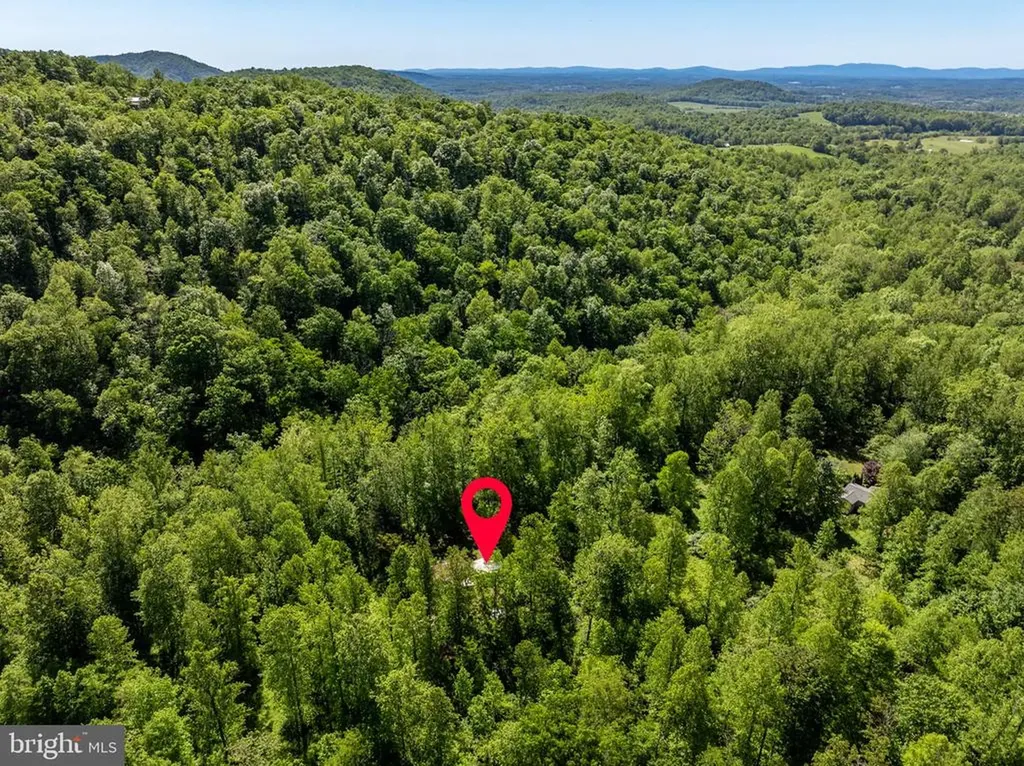 873 Entry Run Road Stanardsville VA 22973