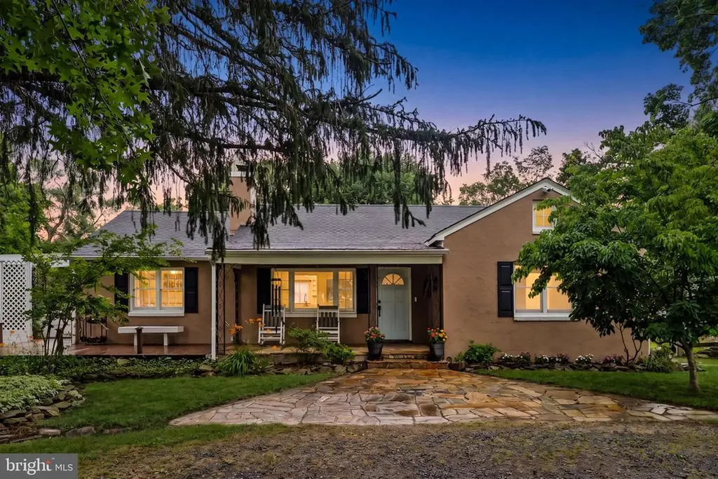 6428 John S Mosby Highway Middleburg VA 20117