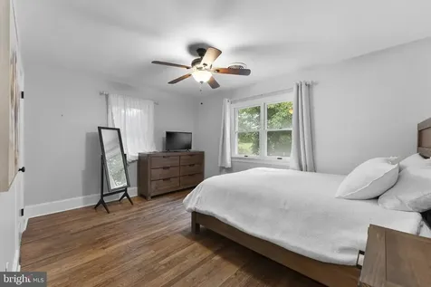 6428 John S Mosby Highway Middleburg VA 20117