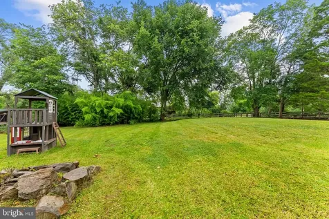 6428 John S Mosby Highway Middleburg VA 20117