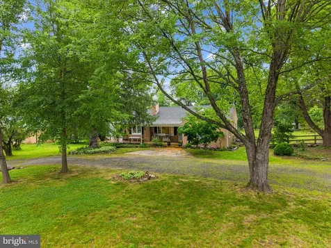 6428 John S Mosby Highway Middleburg VA 20117