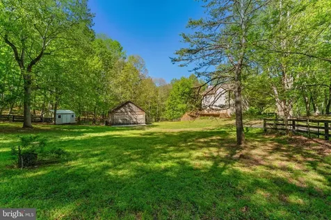 12151 Deerfield Lane Amissville VA 20106