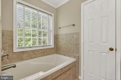 12151 Deerfield Lane Amissville VA 20106