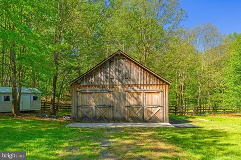 12151 Deerfield Lane Amissville VA 20106
