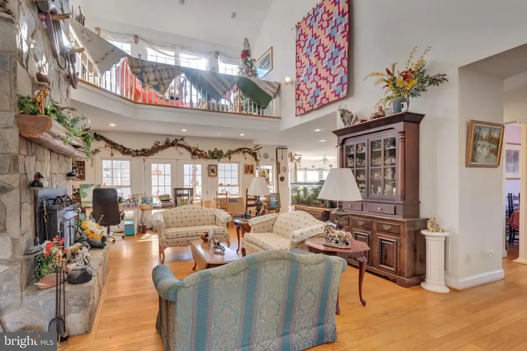 495 Deepwood Farm Drive Scottsville VA 24590