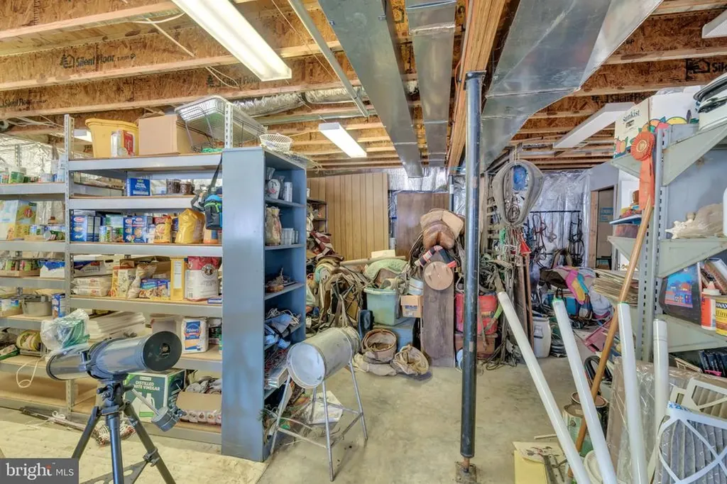 495 Deepwood Farm Drive Scottsville VA 24590