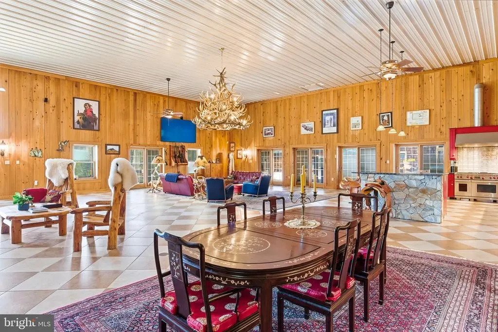 240 Stoneleigh Road Palmyra VA 22963