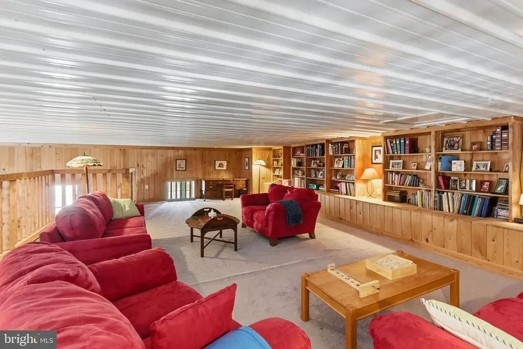 240 Stoneleigh Road Palmyra VA 22963