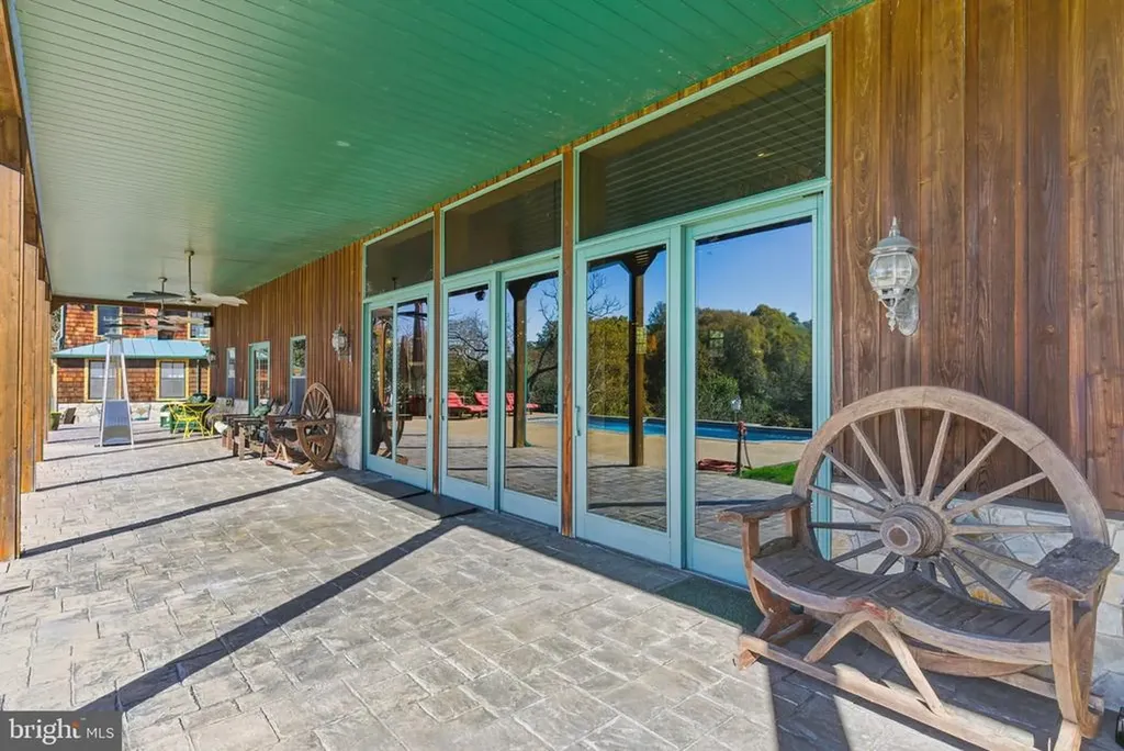 240 Stoneleigh Road Palmyra VA 22963