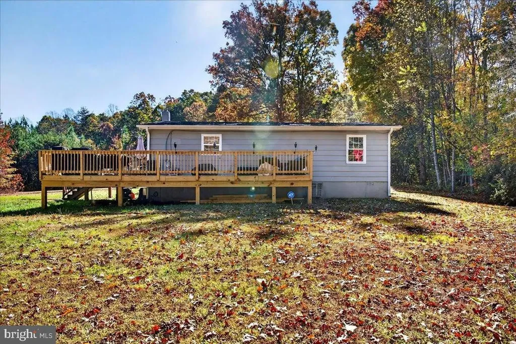 565 Venable Road Palmyra VA 22963