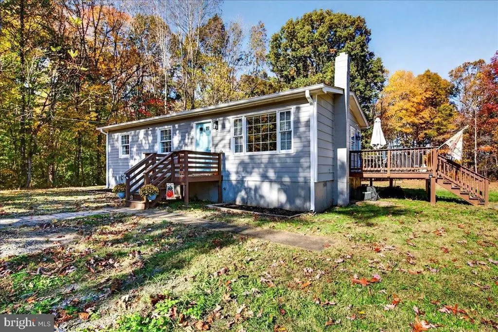565 Venable Road Palmyra VA 22963