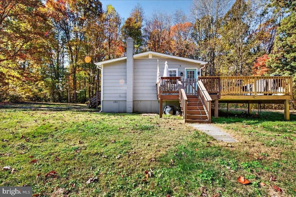 565 Venable Road Palmyra VA 22963