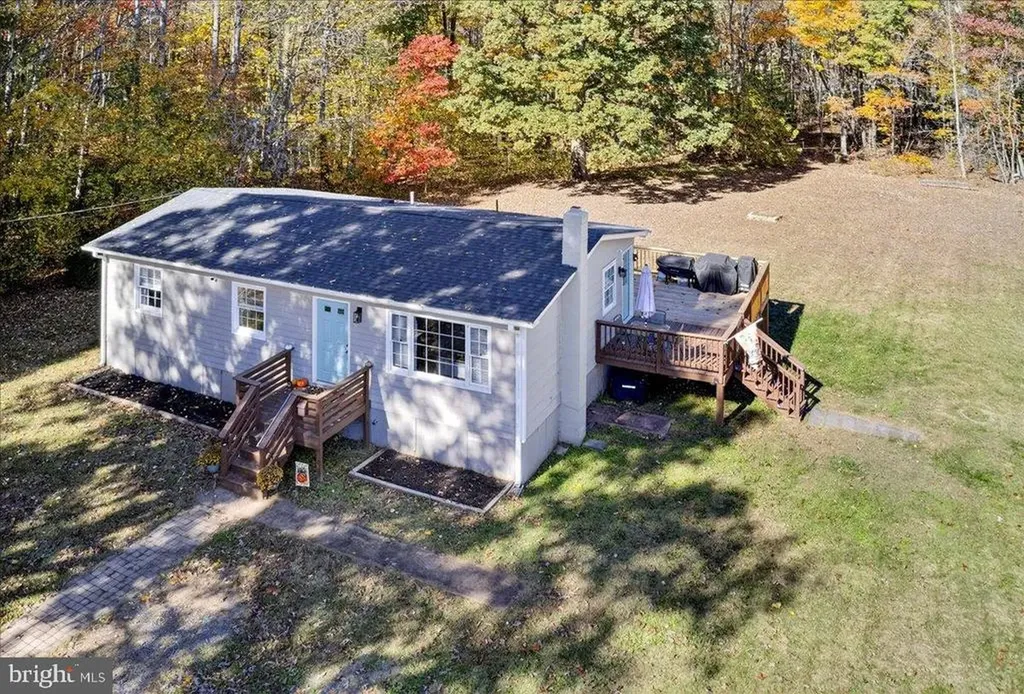 565 Venable Road Palmyra VA 22963