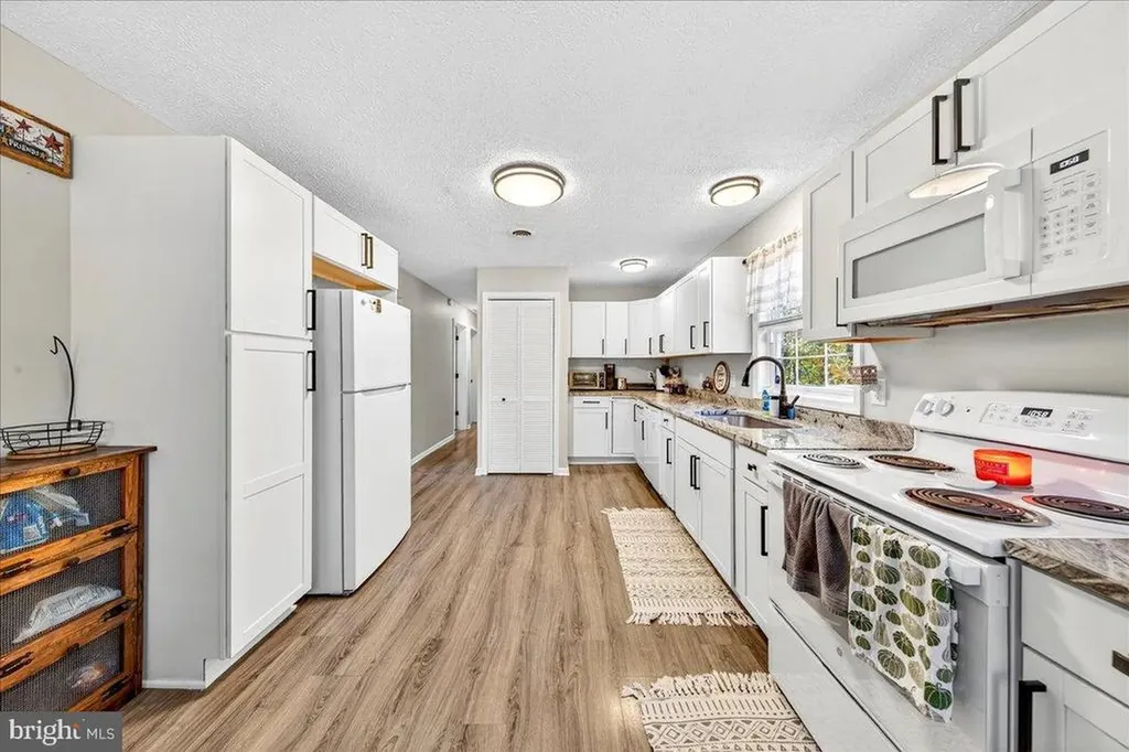 565 Venable Road Palmyra VA 22963