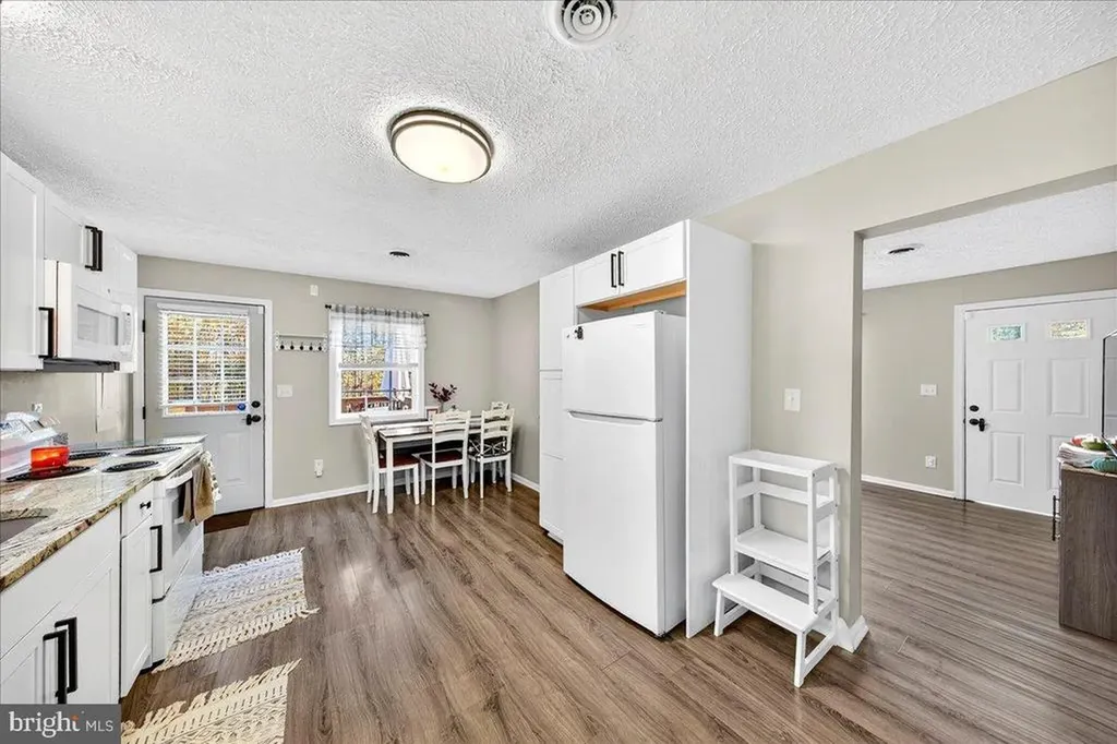 565 Venable Road Palmyra VA 22963