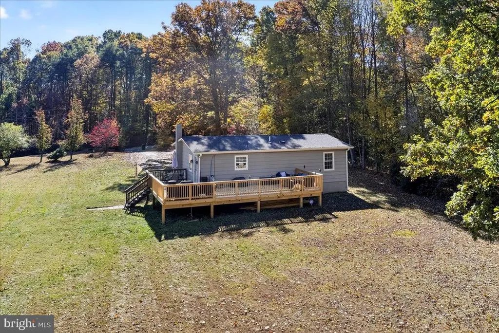565 Venable Road Palmyra VA 22963