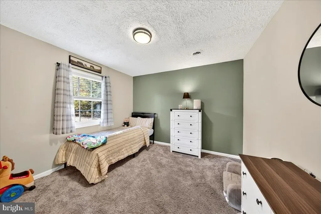 565 Venable Road Palmyra VA 22963