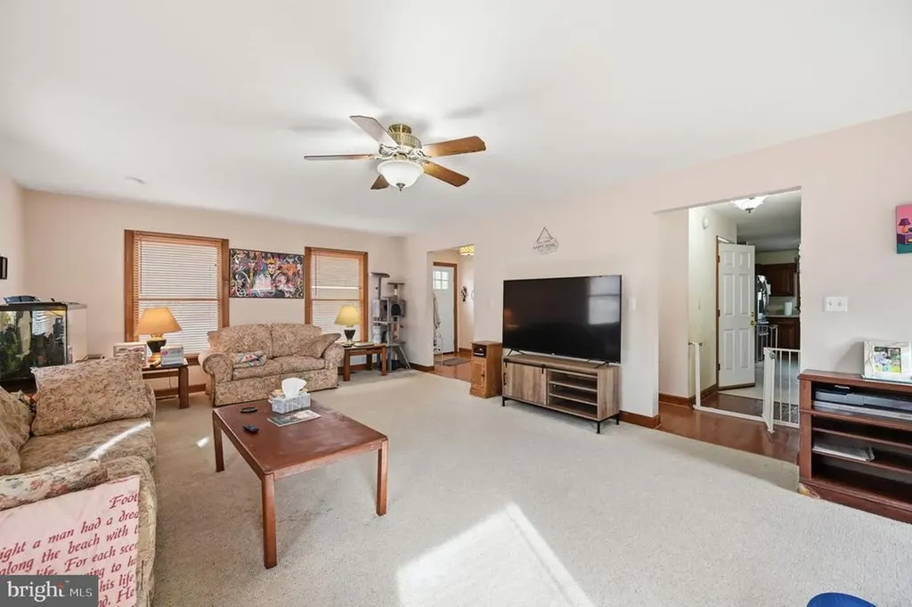 25 Woodlawn Drive Palmyra VA 22963