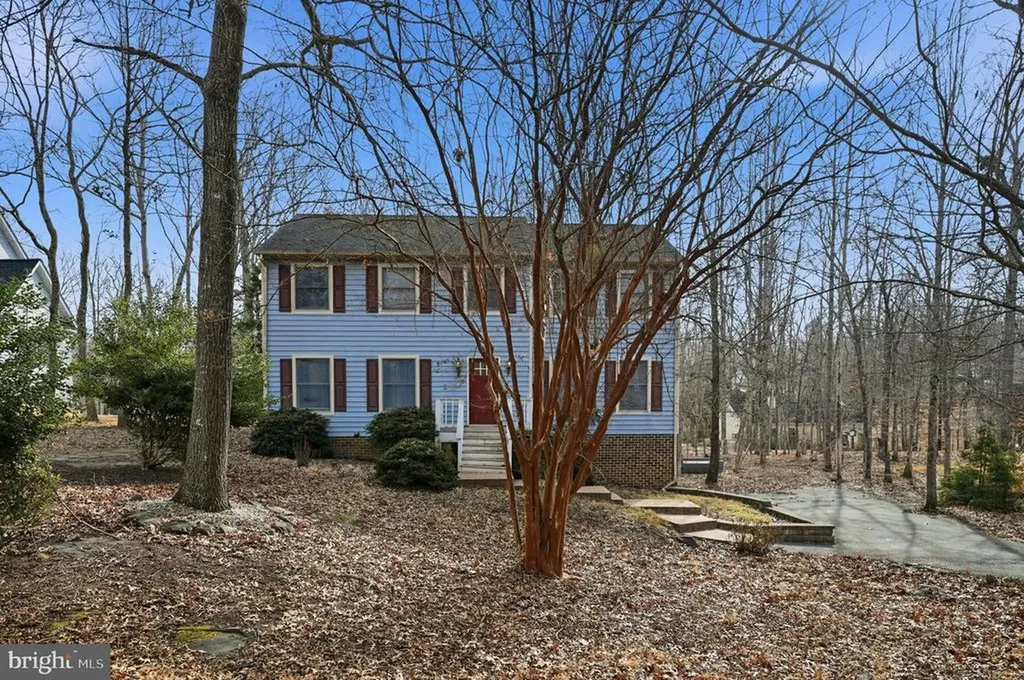 25 Woodlawn Drive Palmyra VA 22963