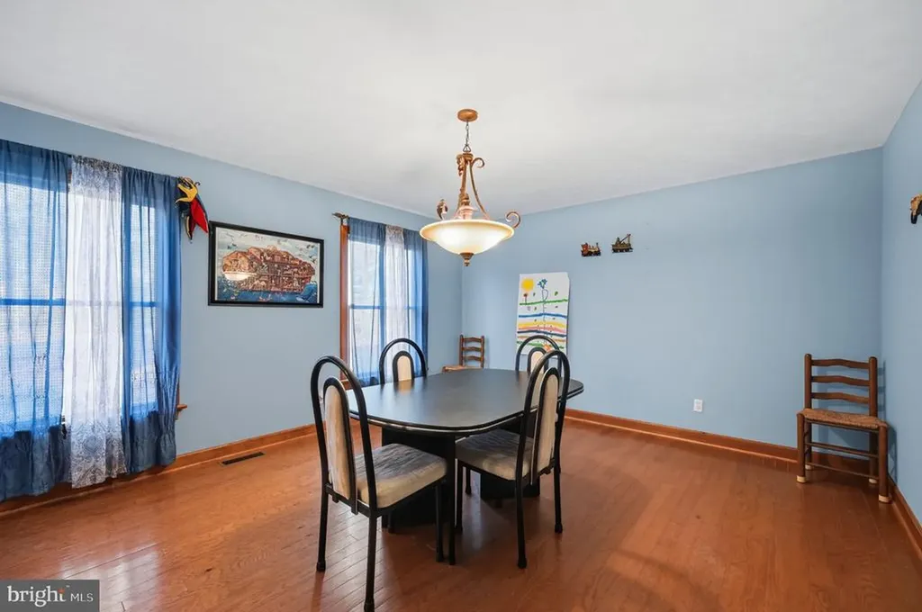 25 Woodlawn Drive Palmyra VA 22963