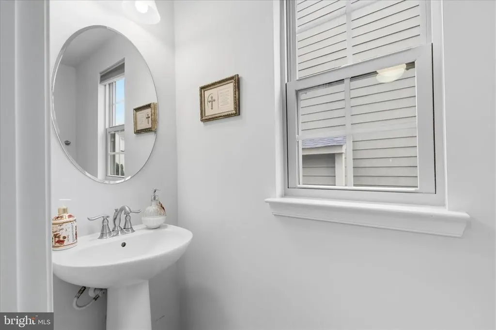 1623 Fowler Ridge Court Charlottesville VA 22901