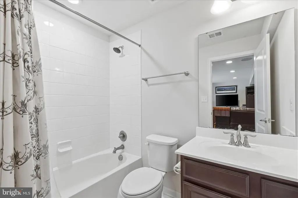 1623 Fowler Ridge Court Charlottesville VA 22901