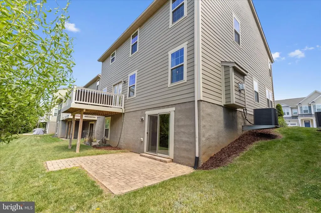 1623 Fowler Ridge Court Charlottesville VA 22901
