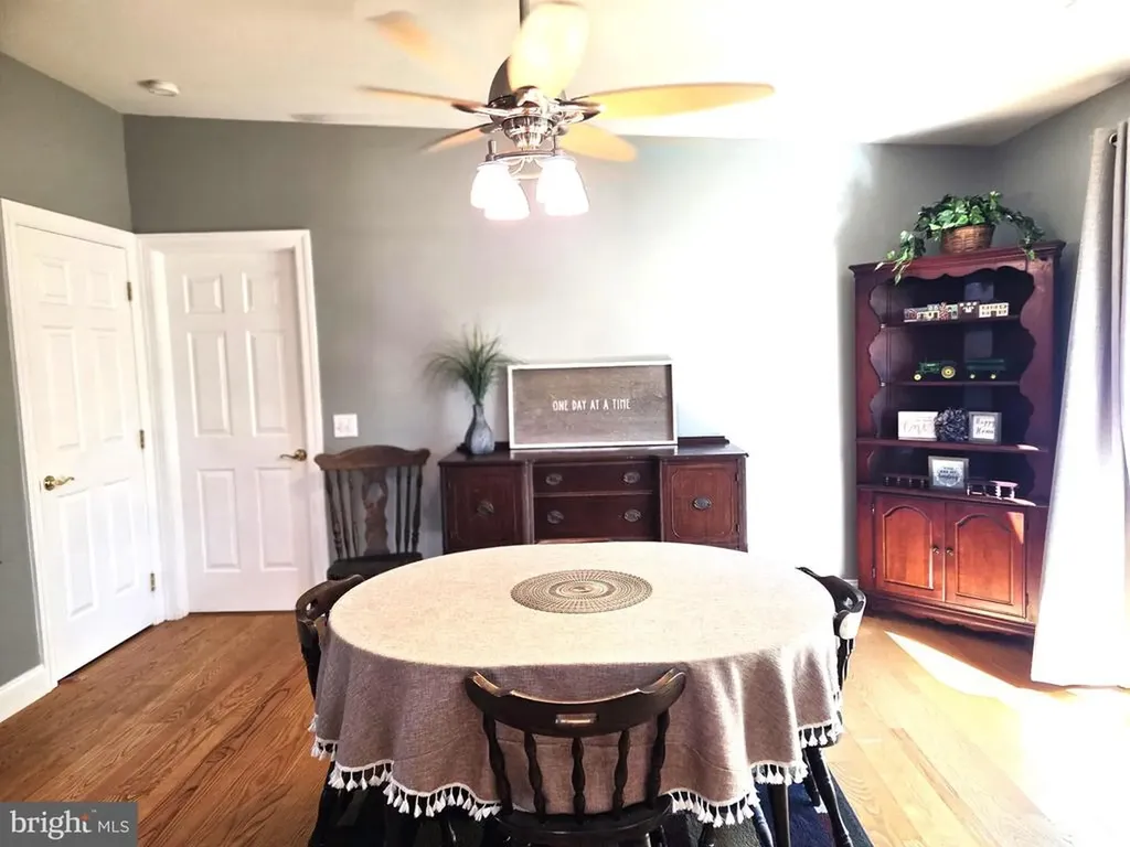 7599 Secretarys Sand Road Schuyler VA 22969