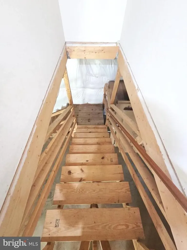 7599 Secretarys Sand Road Schuyler VA 22969