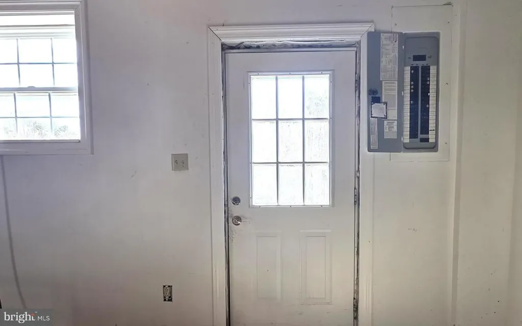 7599 Secretarys Sand Road Schuyler VA 22969