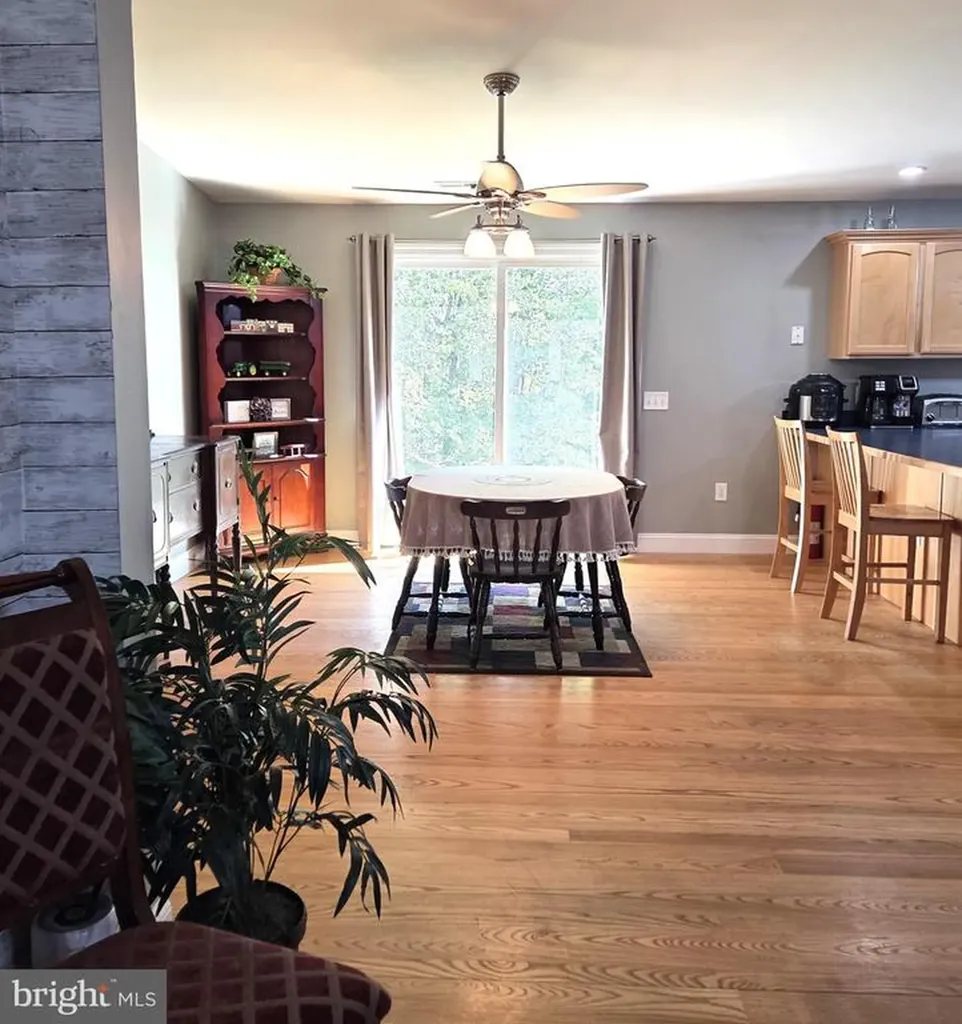 7599 Secretarys Sand Road Schuyler VA 22969