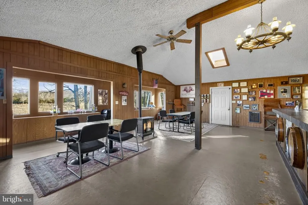 4500 Winery Lane Barboursville VA 22923